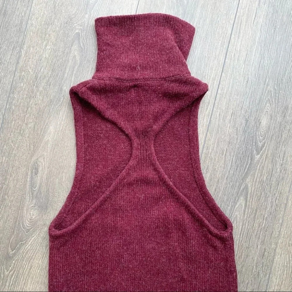 FREE PEOPLE One Teaspoon Turtleneck Knit Sweater Dress Buckle detail Burgundy - Picture 12 of 14